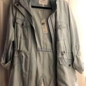 BCBG generation denim jacket with hood size m. nwt